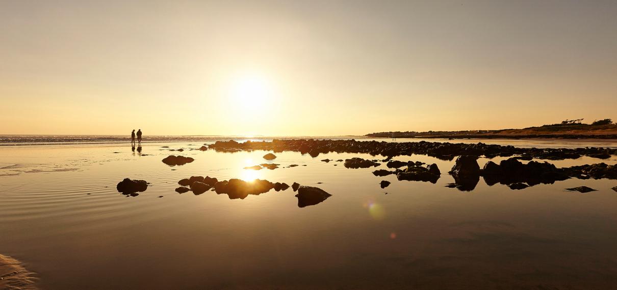 Coucher de soleil sur la plage de Bretignolles sur Mer