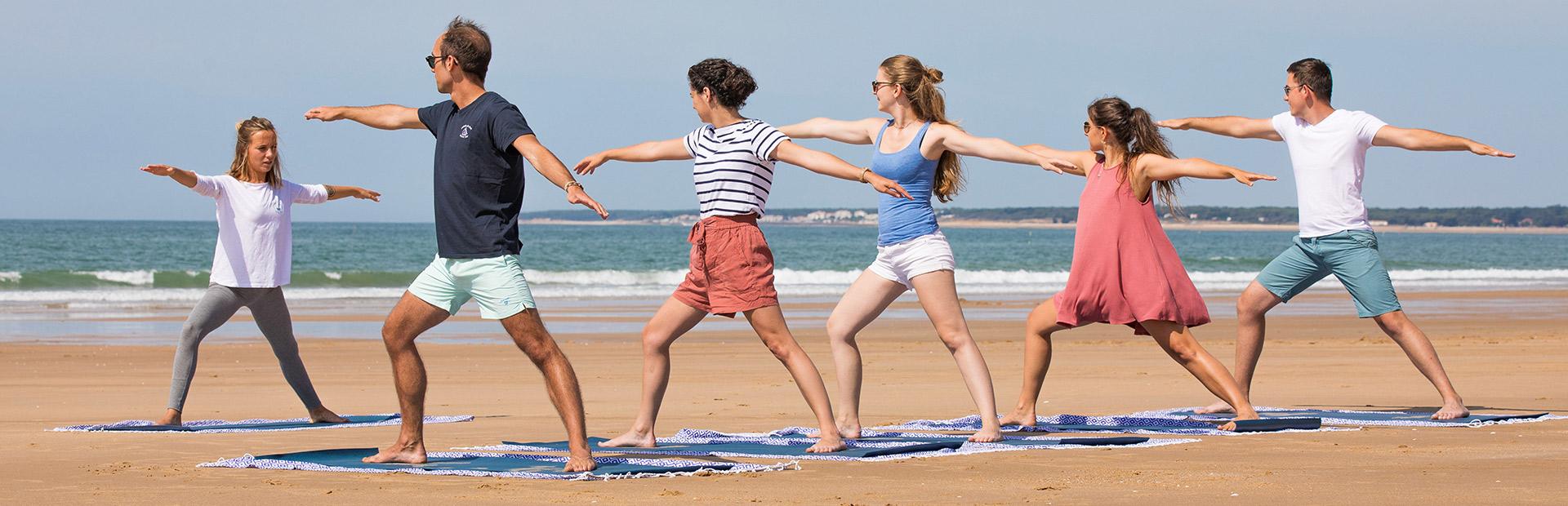 Yoga sur la plage de Longeville sur Mer Yoga sur la plage de Longeville sur Mer