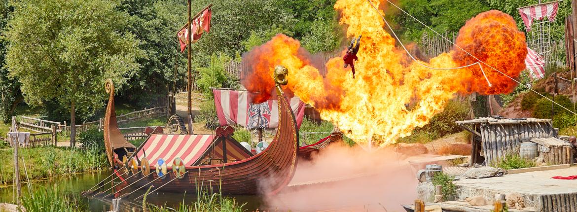 Puy du Fou Spectacle des Vikings Puy du Fou Spectacle des Vikings