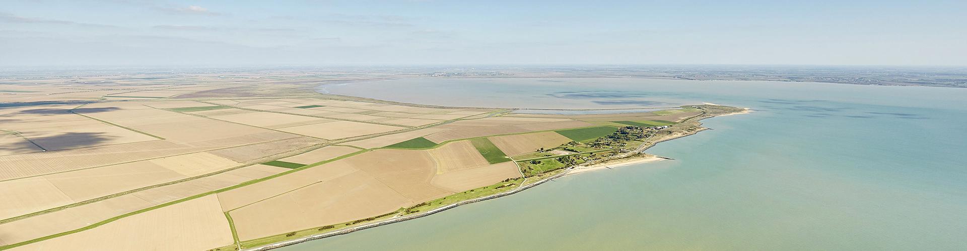 Aerienne de la Baie de l'Aiguillon Aerienne de la Baie de l'Aiguillon