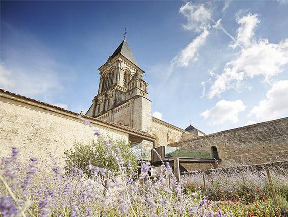 Abbaye de Nieul sur l'Autise Abbaye de Nieul sur l'Autise