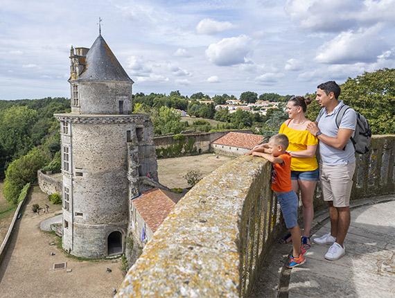 Château d'Apremont Château d'Apremont