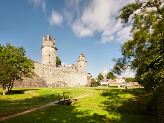 Château d'Apremont Château d'Apremont