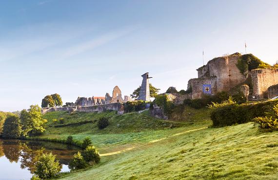 Château de Tiffauges