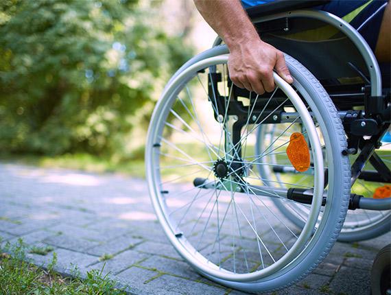 Handicap en fauteuil roulant Handicap en fauteuil roulant