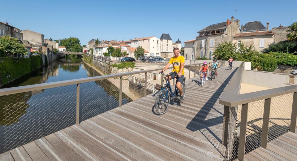 Vélo à Fontenay le Comte Vélo à Fontenay le Comte