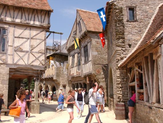 Cité médiévale Puy du Fou Cité médiévale Puy du Fou