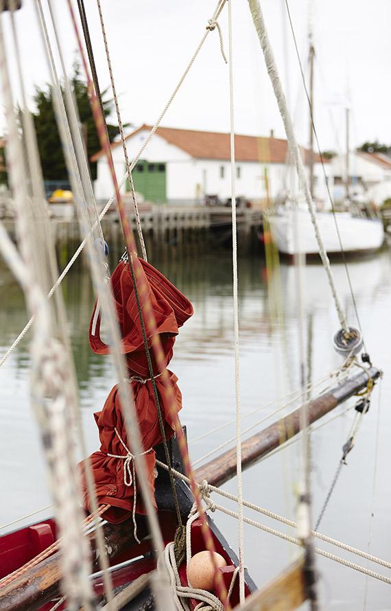 Bateau au port de Noirmoutier Bateau au port de Noirmoutier