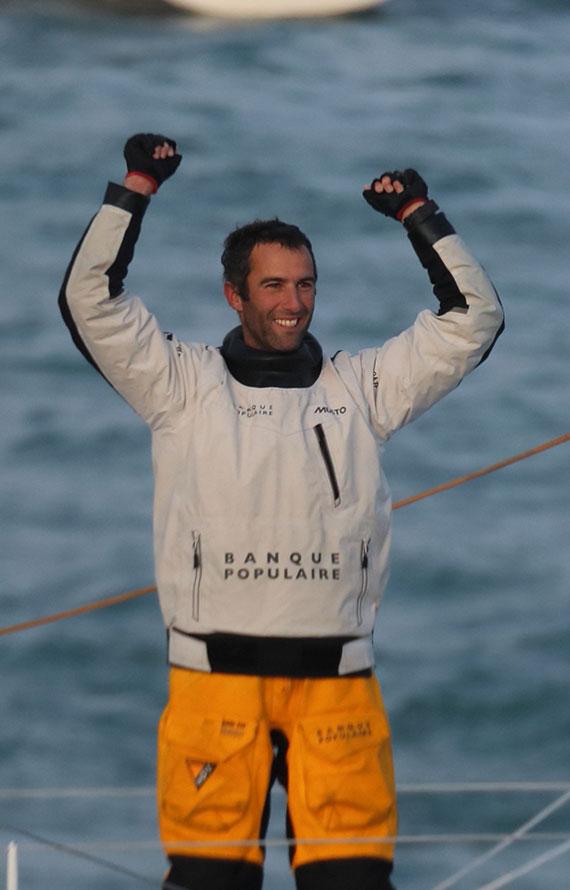 Vainqueur du Vendée Globe 2016-2017 Vainqueur du Vendée Globe 2016-2017